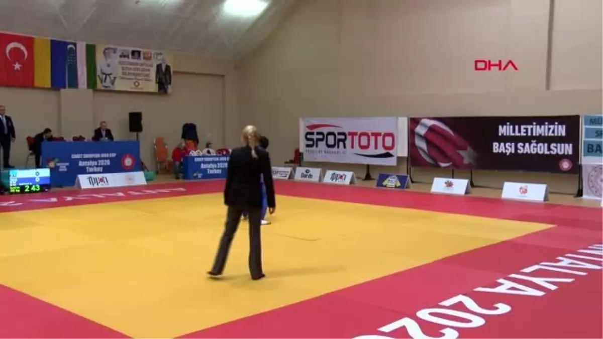 Spor judoda kupa heyecanı kemer\'de başladı