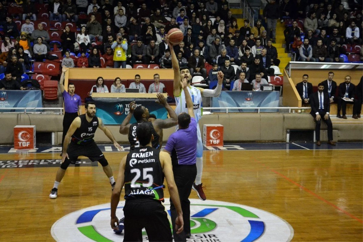 Türkiye Basketbol Ligi: Balıkesir BŞB: 90 - Petkimspor: 83