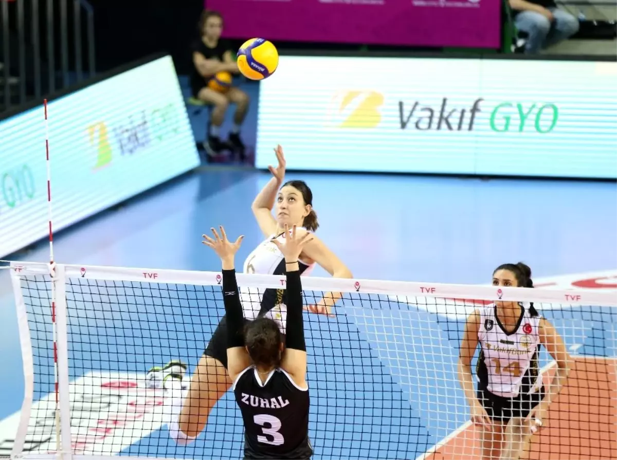 VakıfBank, Beşiktaş\'a set vermedi