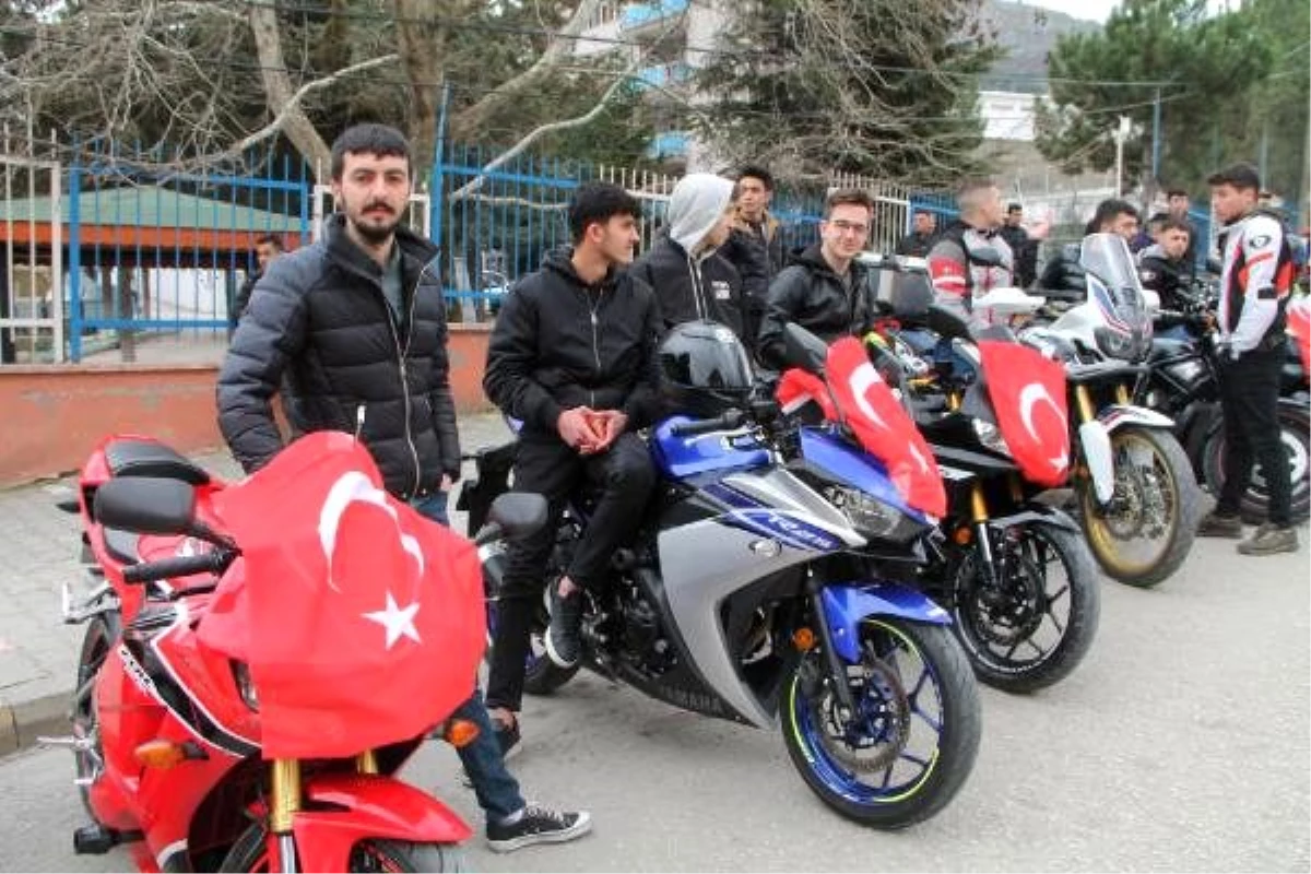 Amasya\'da şehitlere saygı yürüyüşü ve motosiklet konvoyu