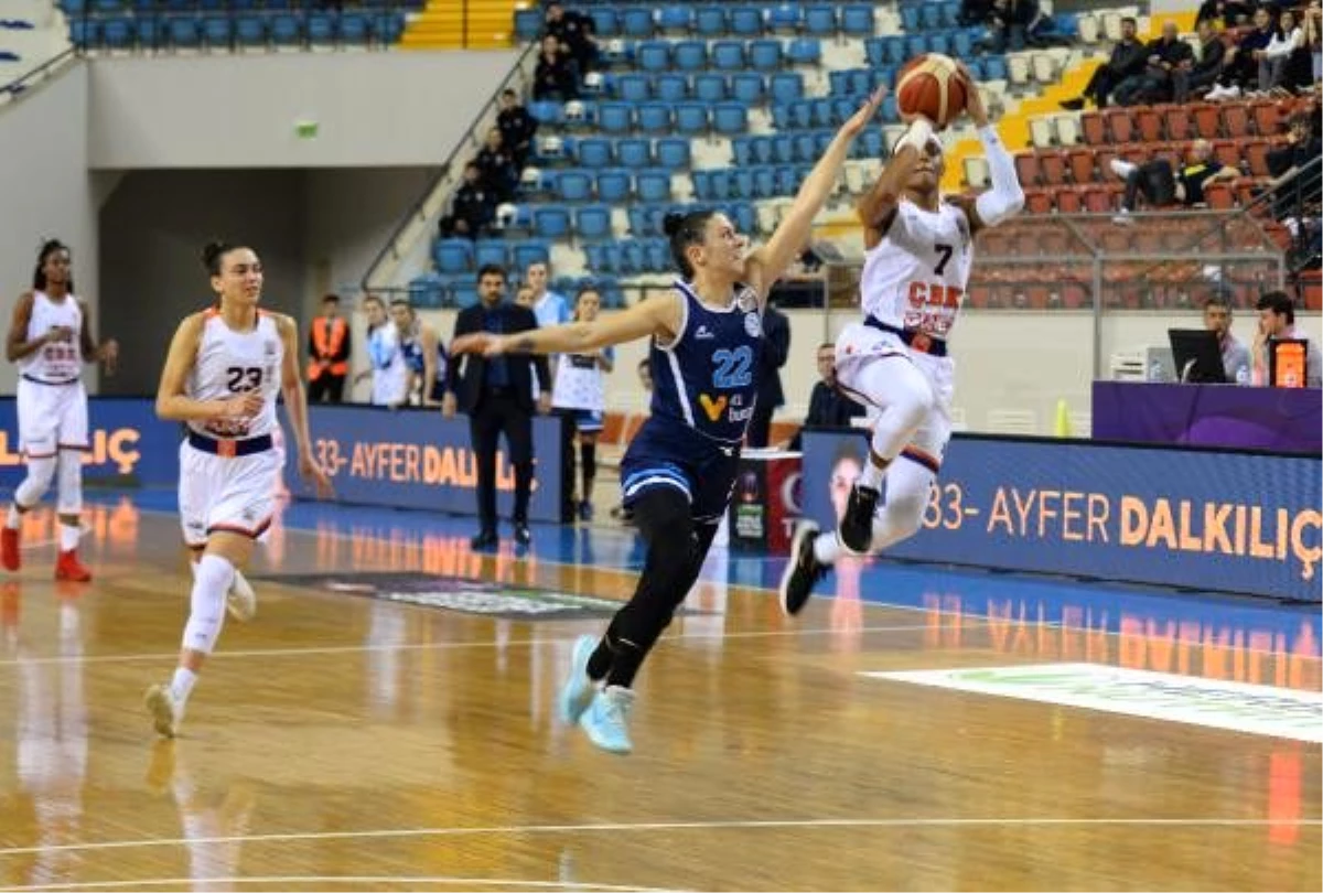 ÇBK Mersin Yenişehir Belediyesi - İzmit Belediyesi: 63-67