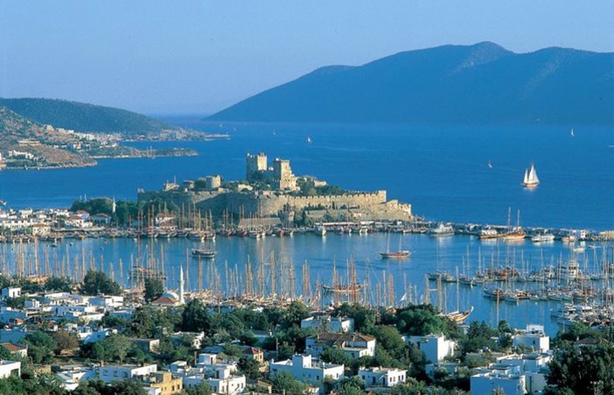 İngiltere güvenli tatil için Türkiye\'yi önerdi
