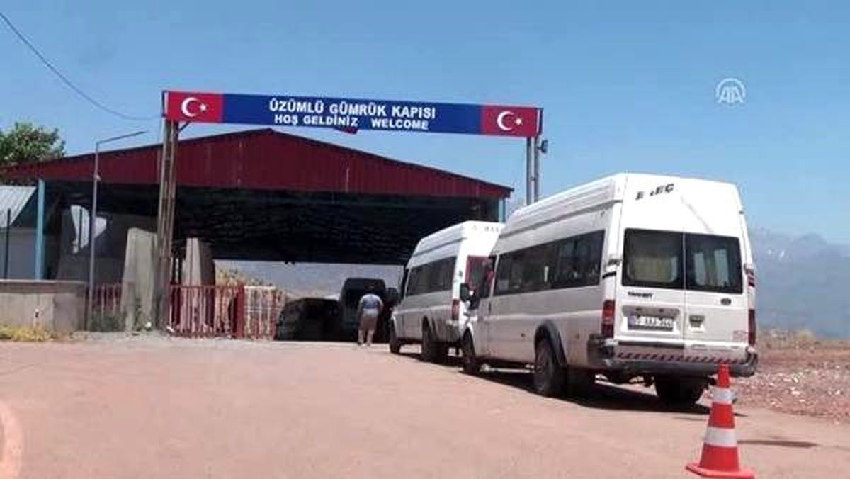 Irak\'a açılan Üzümlü Gümrük Kapısı, giriş- çıkışlara kapatıldı