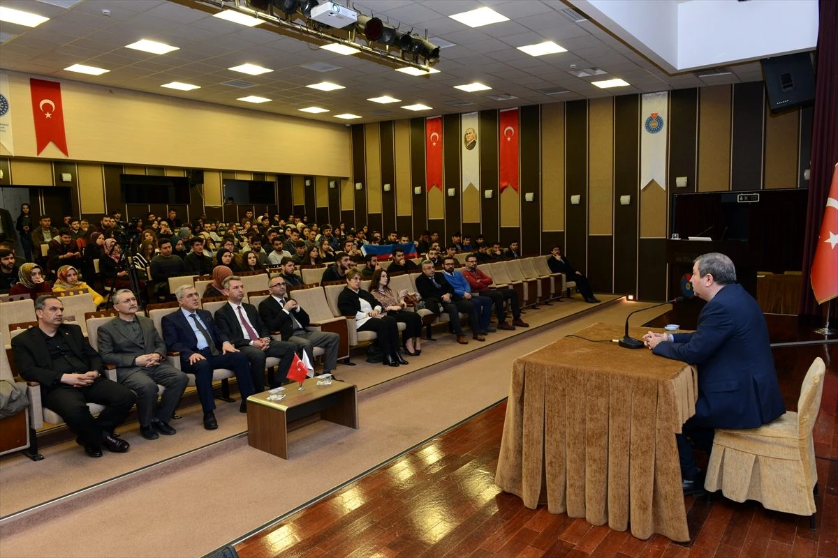 Kahramanmaraş\'ta "Hocalı Katliamı Konferansı" düzenlendi