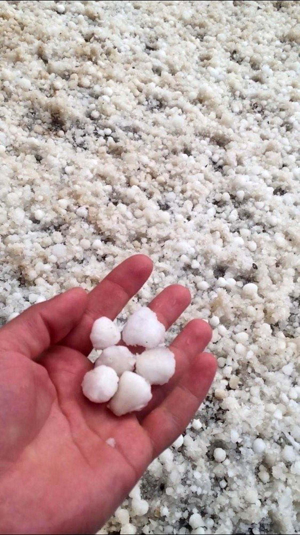 Mazıdağı\'nı dolu vurdu