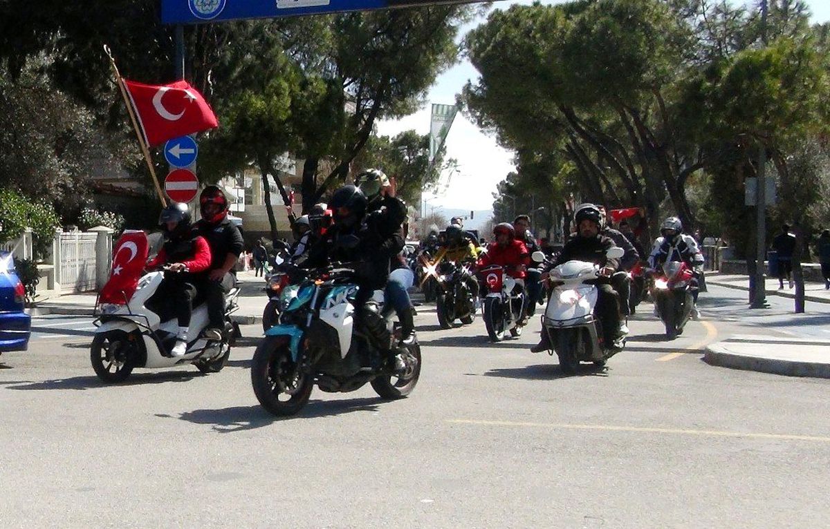 Muğla\'da İdlib şehitleri için kortej