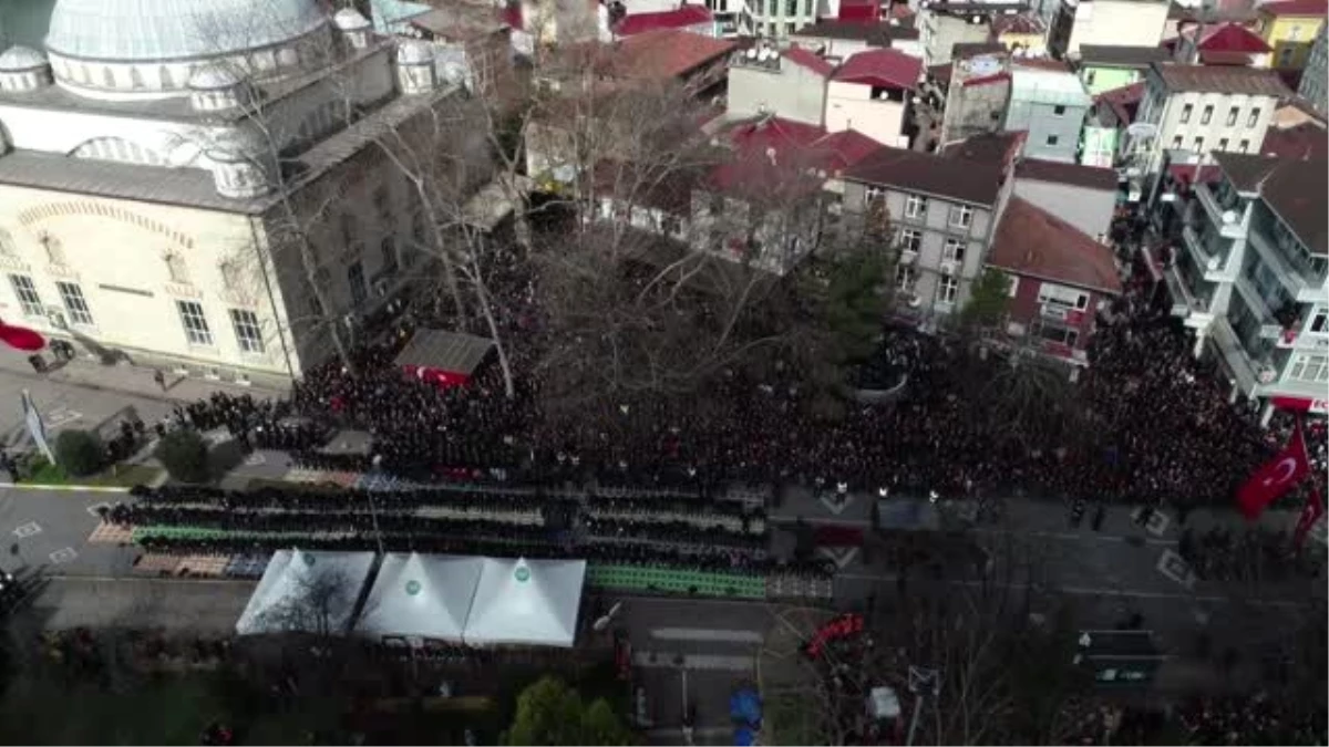 Şehit Uzman Onbaşı Gülaştı son yolculuğuna uğurlandı (2)