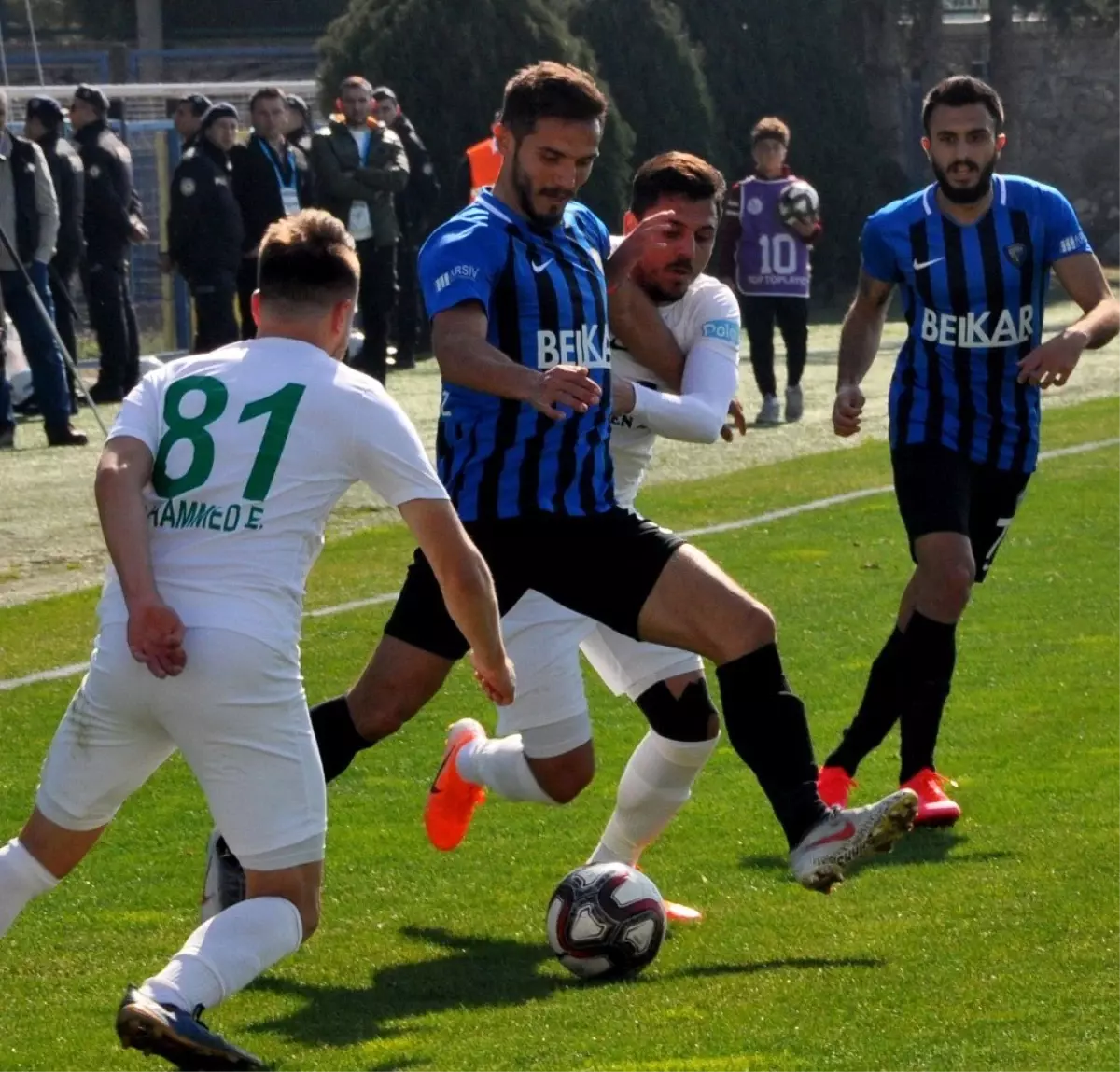 TFF 3. Lig: Karacabey Belediyespor: 1 - Muğlaspor: 1