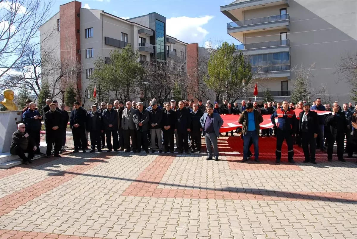 Türkiye Mehmetçik için tek yürek oldu