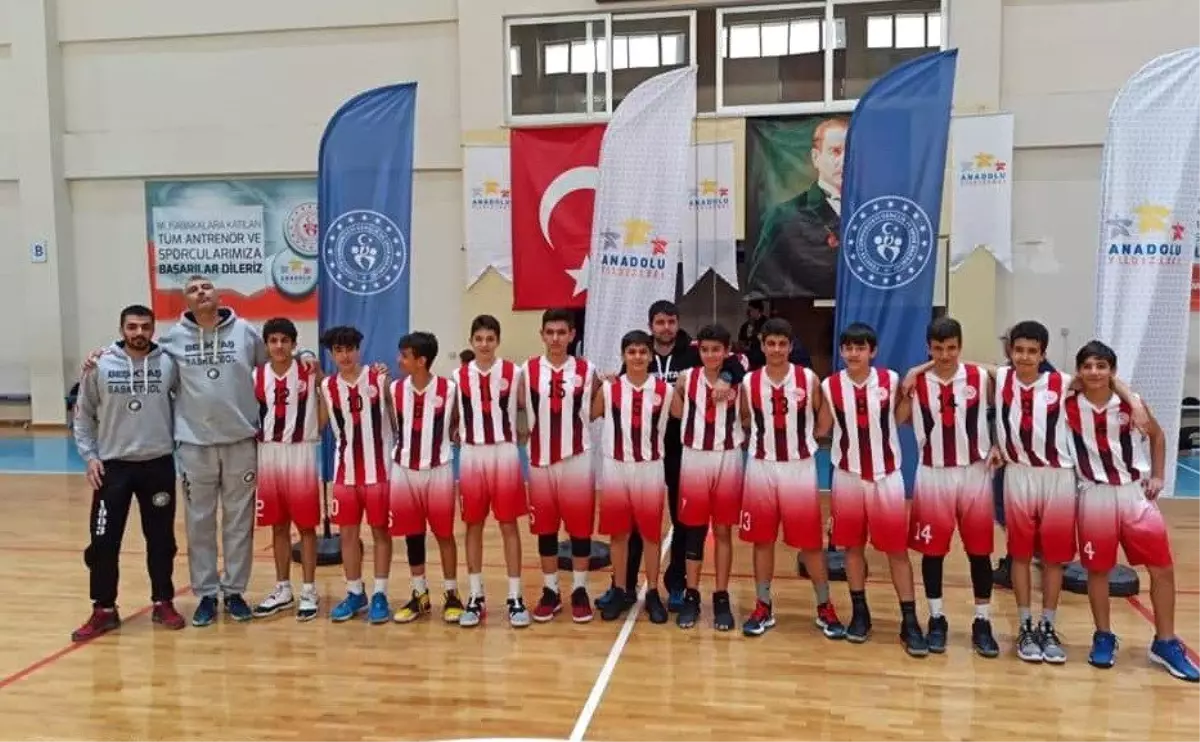 Basketbolda Adana karması Türkiye finallerinde