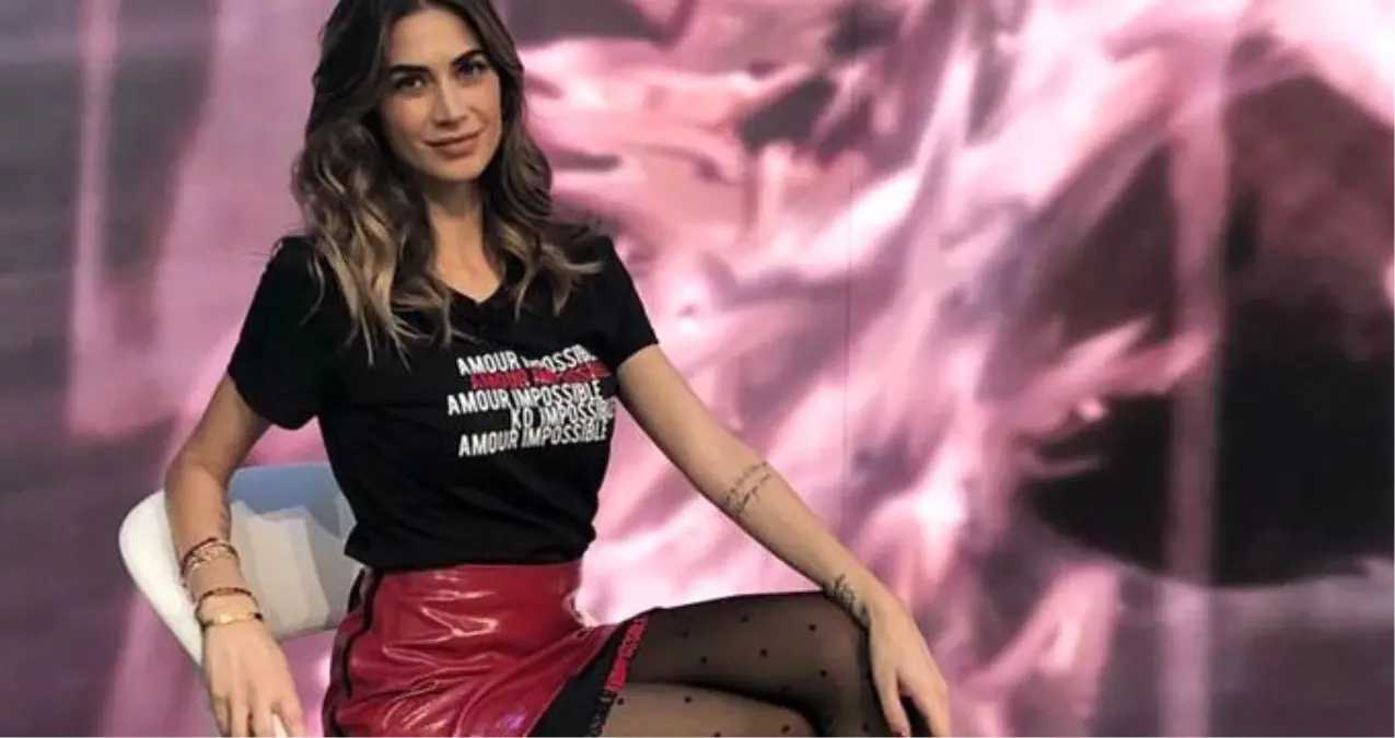 Boateng\'in eşi Melissa Satta, İstanbul\'u keşfe çıktı