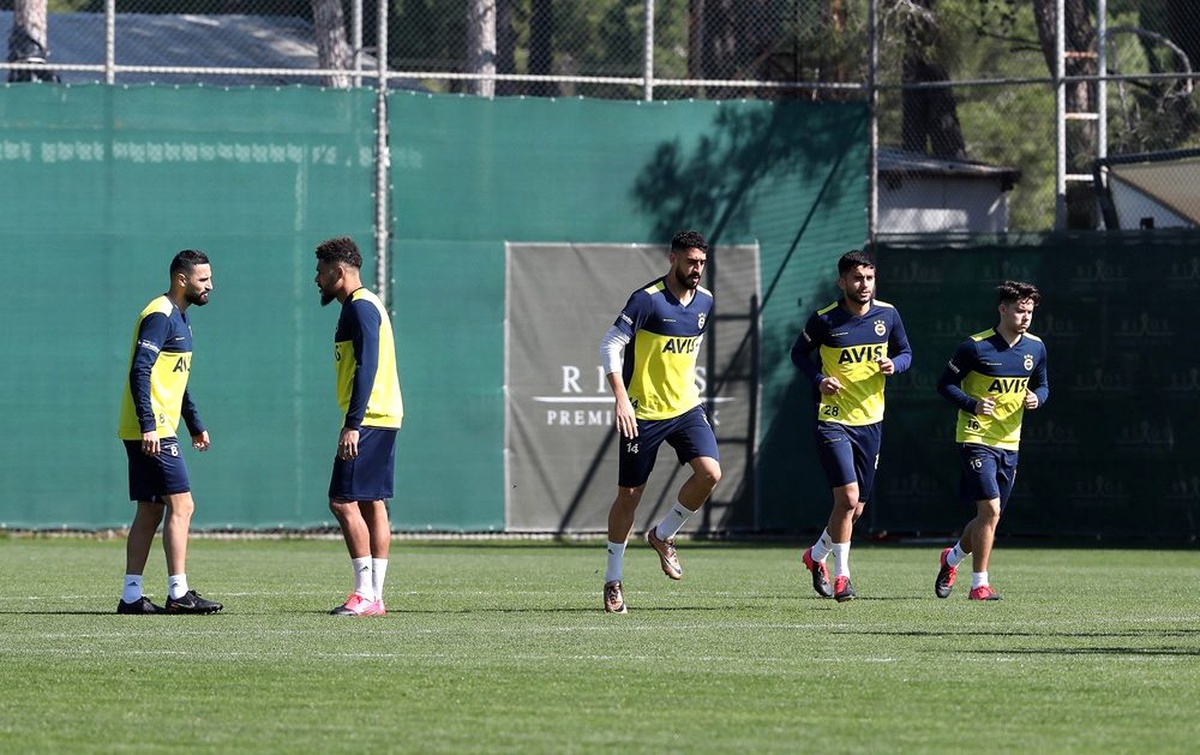 Fenerbahçe\'de Trabzonspor maçı hazırlıkları tamamlandı