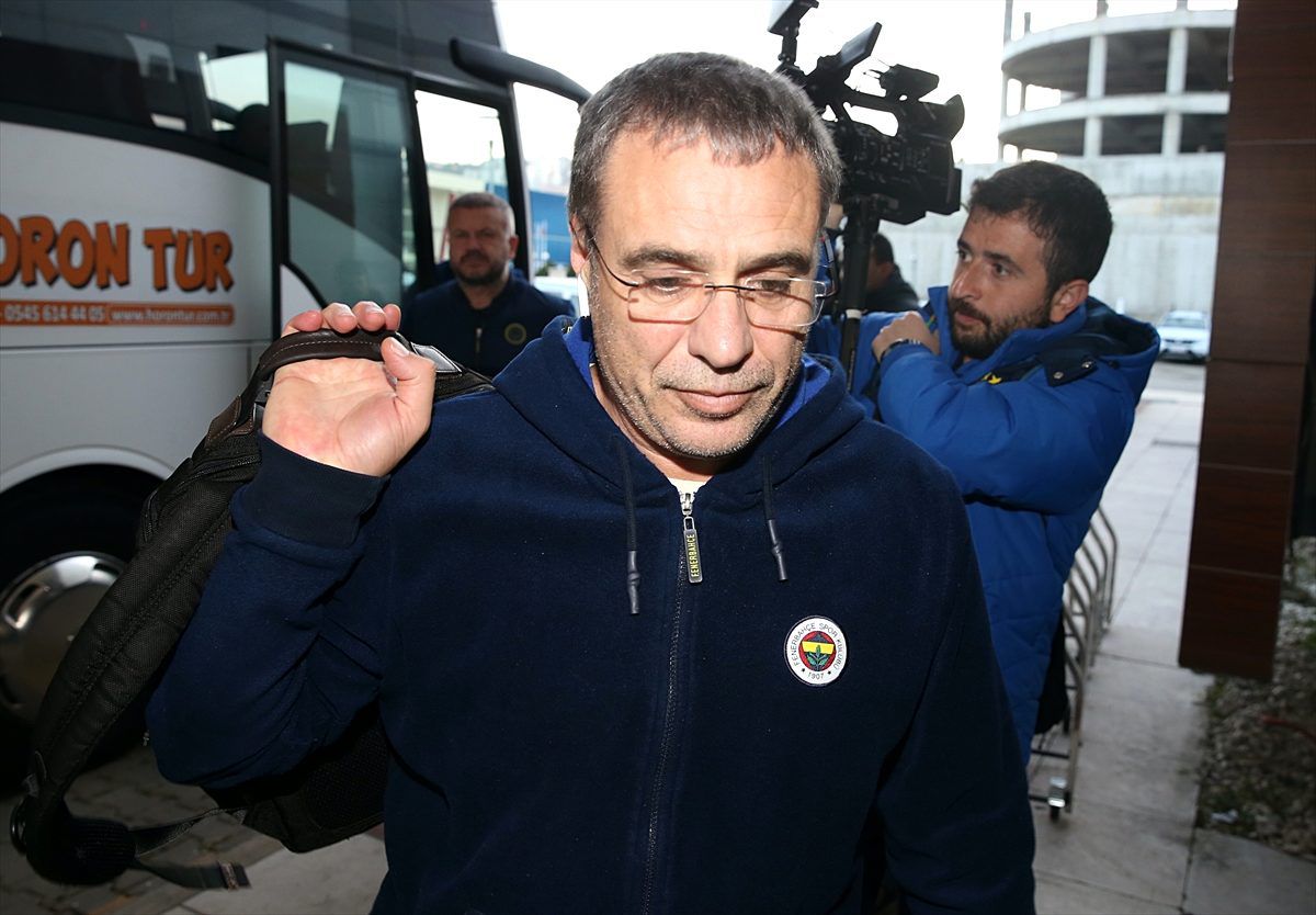 Fenerbahçe kafilesi Trabzon\'a geldi