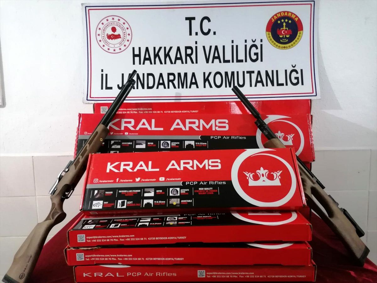 Hakkari\'de 742 av tüfeği ele geçirildi