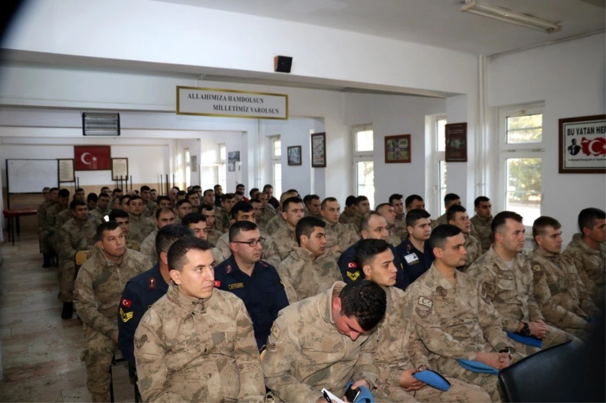 Jandarma ekiplerine "bağımlılık" eğitimi