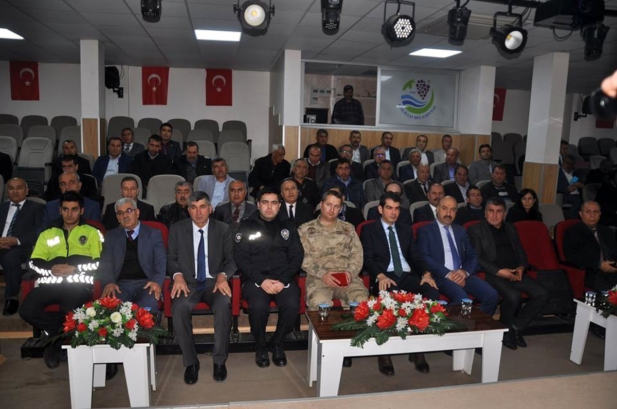Kaymakam Köksal, vatandaşlarla bir araya geldi