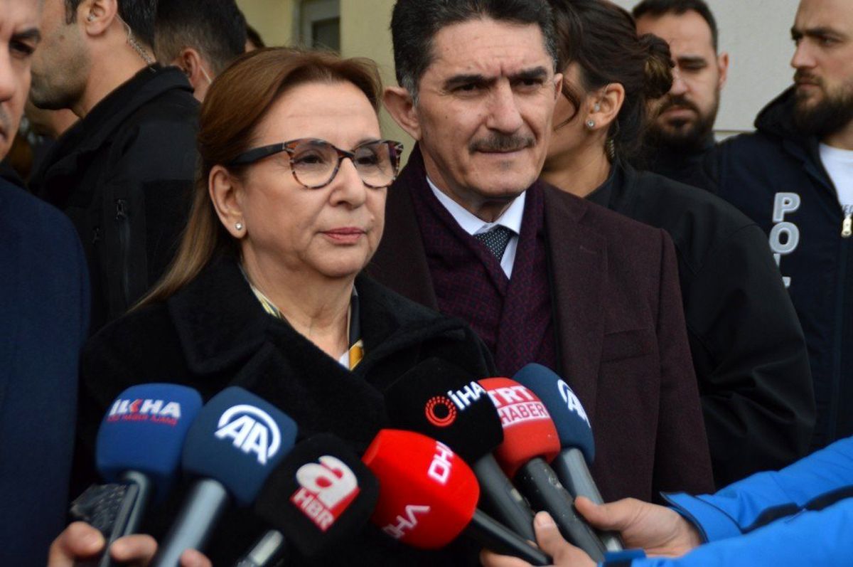 Ticaret Bakanı Ruhsar Pekcan, Doğubeyazıt\'ta yaralıları ziyaret etti