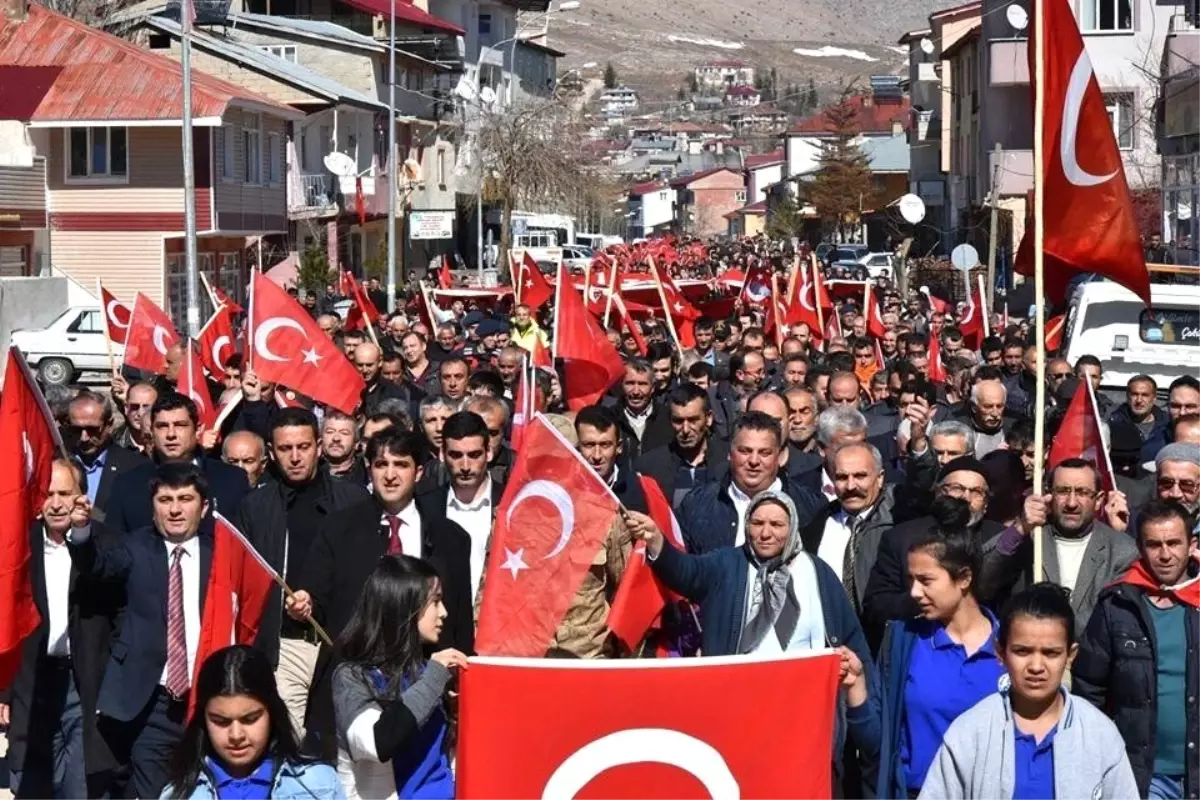 Tufanbeyli, İdlib şehitleri için tek yürek oldu