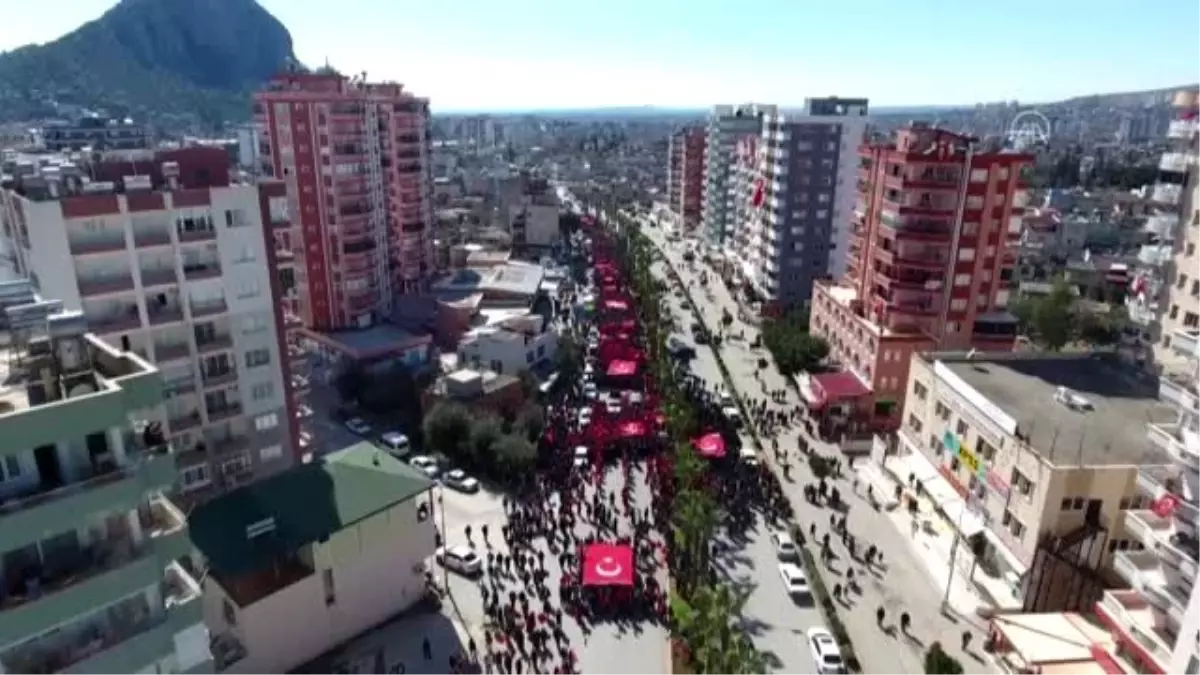 Türkiye Mehmetçik için tek yürek oldu