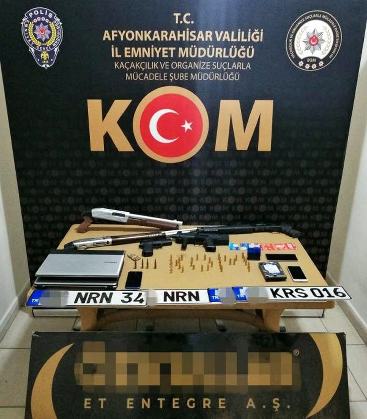 10 milyon TL\'lik dolandırıcılık yapan \'kasap\' çetesi çökertildi