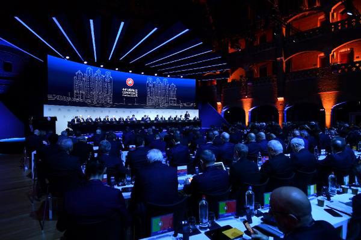 44\'üncü UEFA Kongresi Amsterdam\'da yapıldı