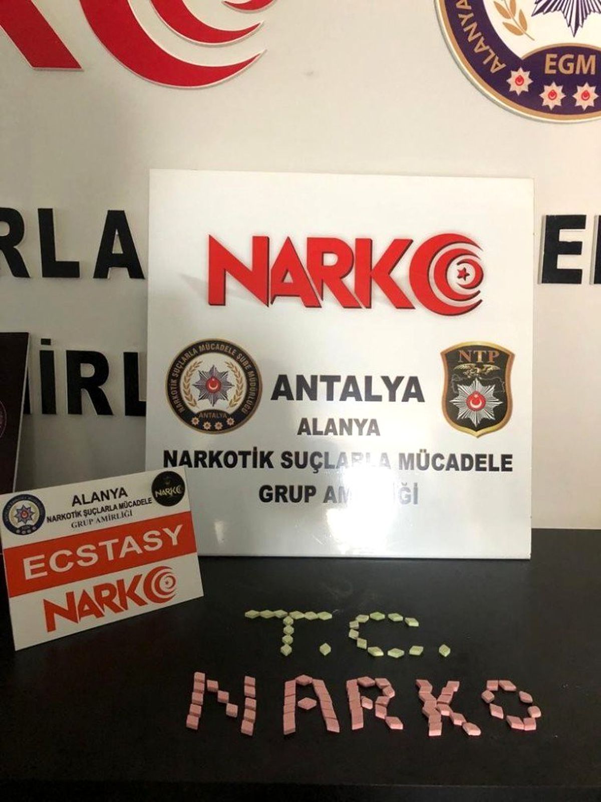 Alanya\'da uyuşturucu hap operasyonu