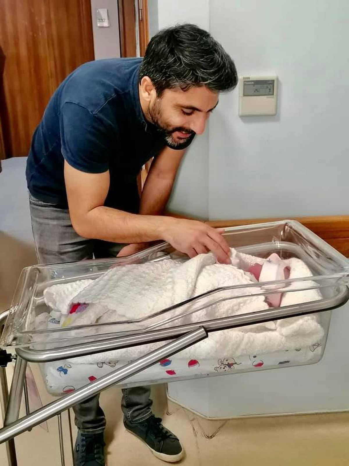 Aydınlı gazeteciler Ferdi Uzun ve Musa Ölmez, baba oldu