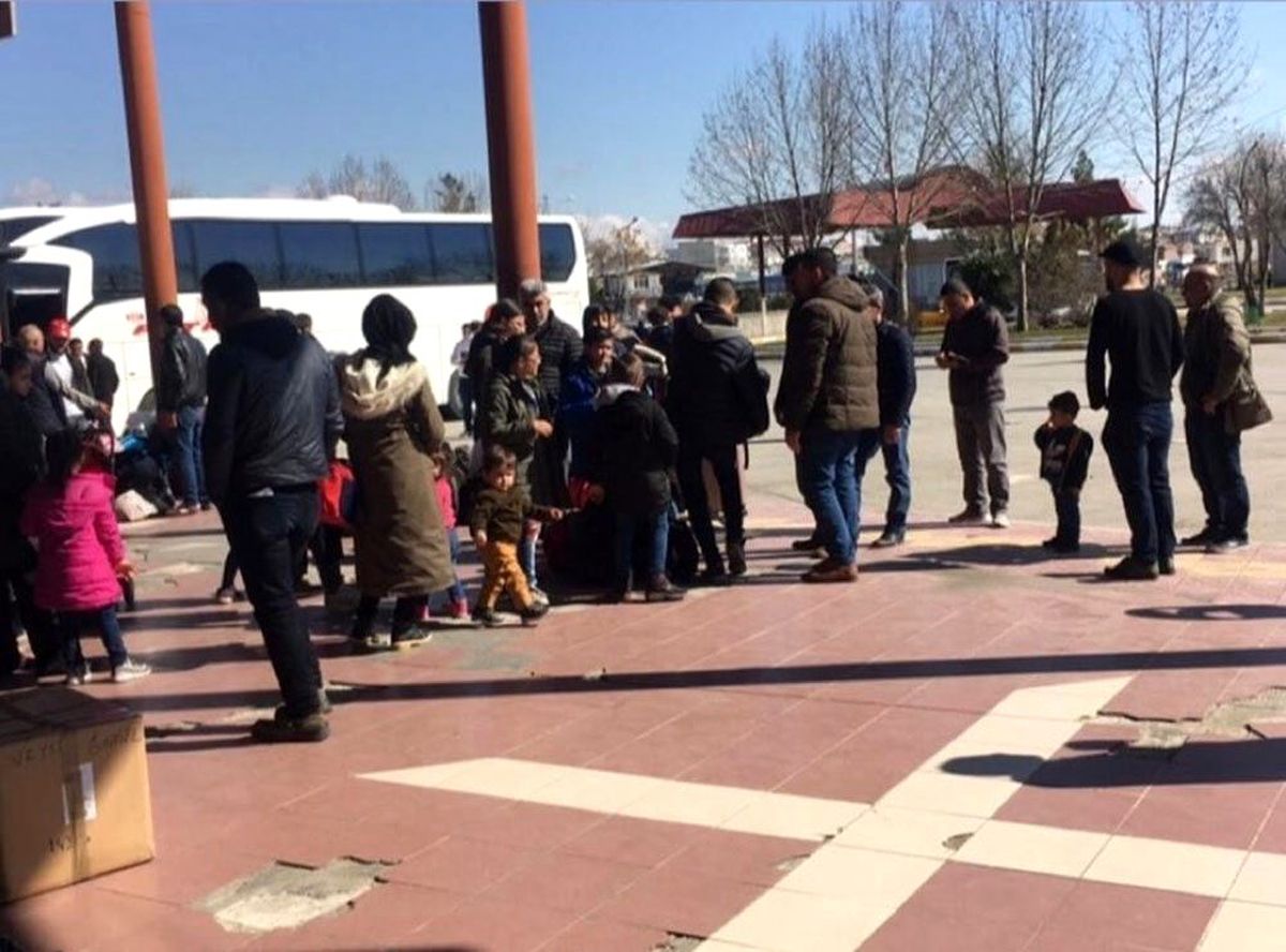 Batman\'da mülteciler terminallere akın etti