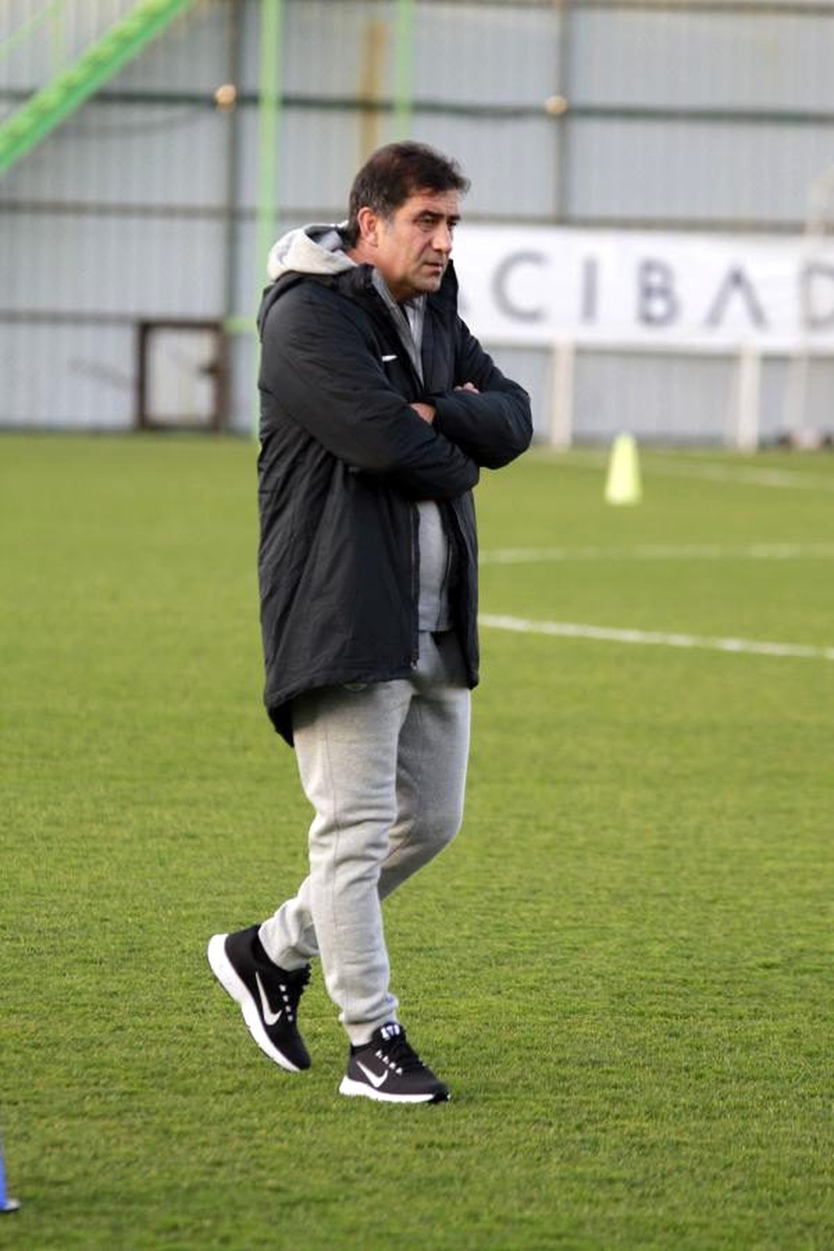 Çaykur Rizespor\'da Karaman ilk antrenmanına çıktı