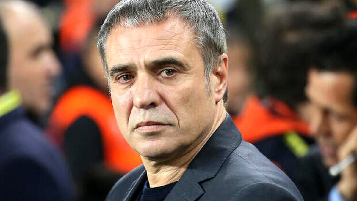 Fenerbahçe\'de Ersun Yanal açıkladı "Yönetim rica etti..."