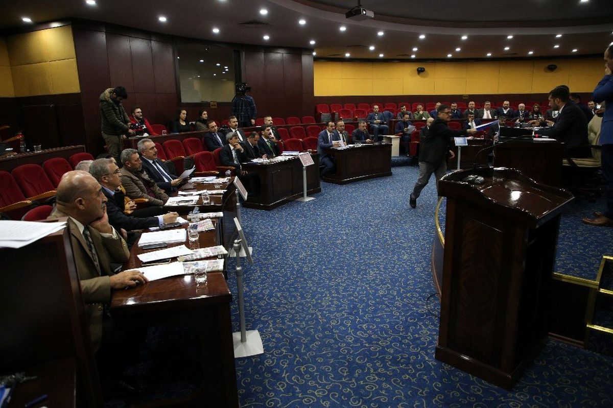 Gölbaşı Belediyesi Meclisinden İdlib\'teki saldırıya kınama