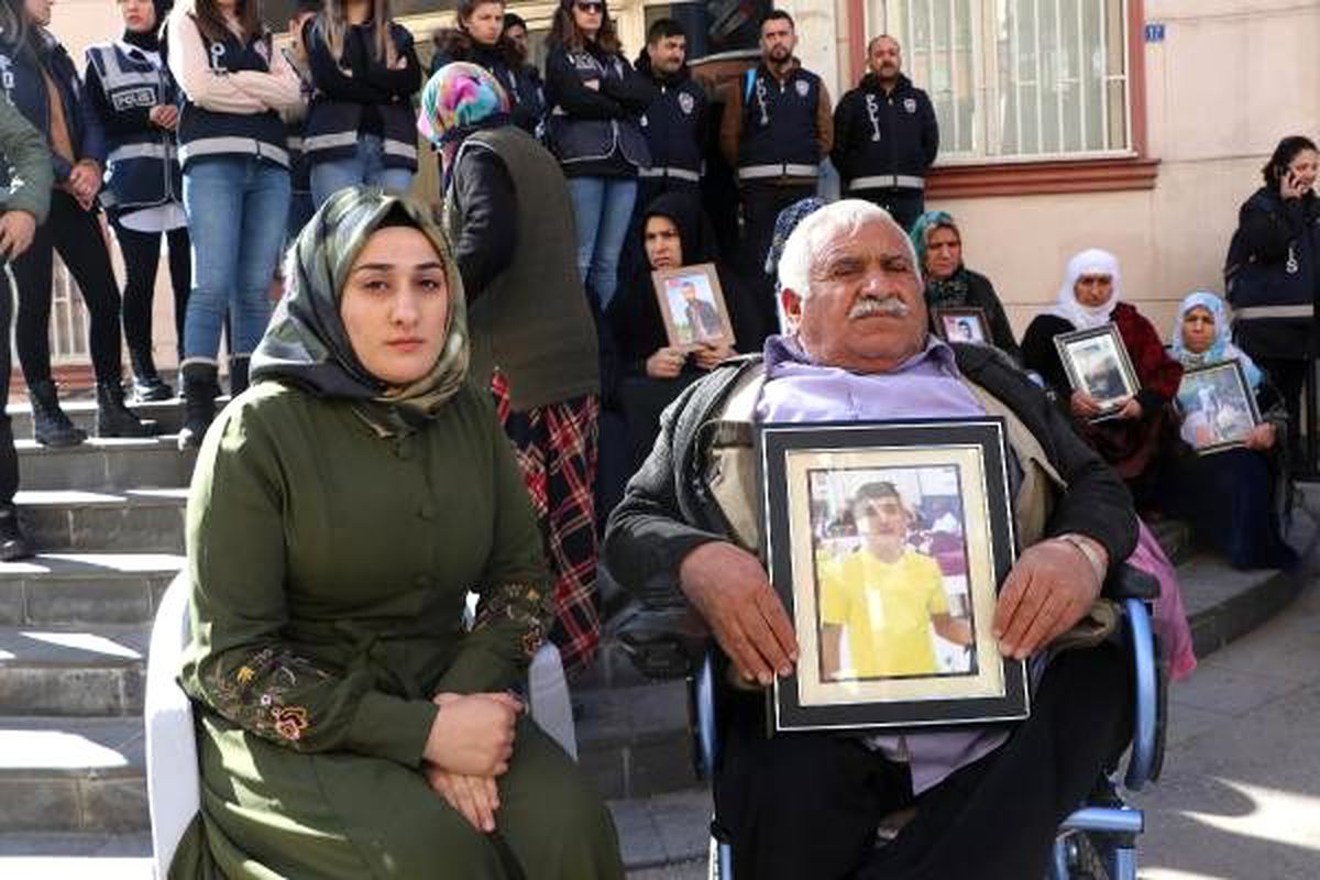 HDP önündeki eylemde 183\'üncü gün; aile sayısı 110 oldu