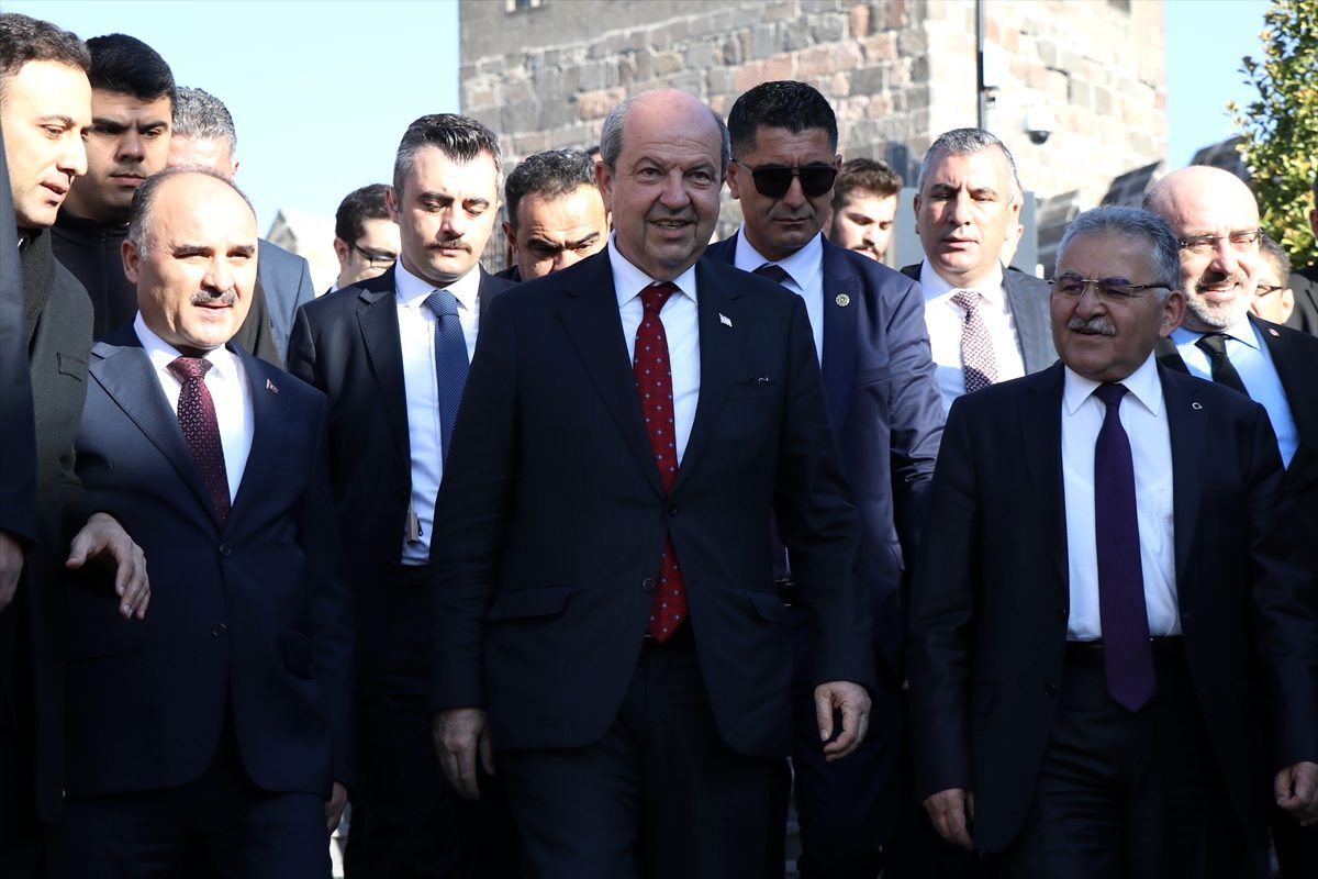 KKTC Başbakanı Tatar\'dan Bahar Kalkanı Harekatı\'na destek Açıklaması