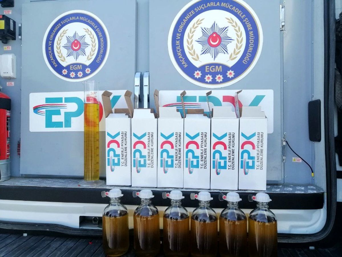 Konya\'da 28 bin 300 litre kaçak akaryakıt ele geçirildi
