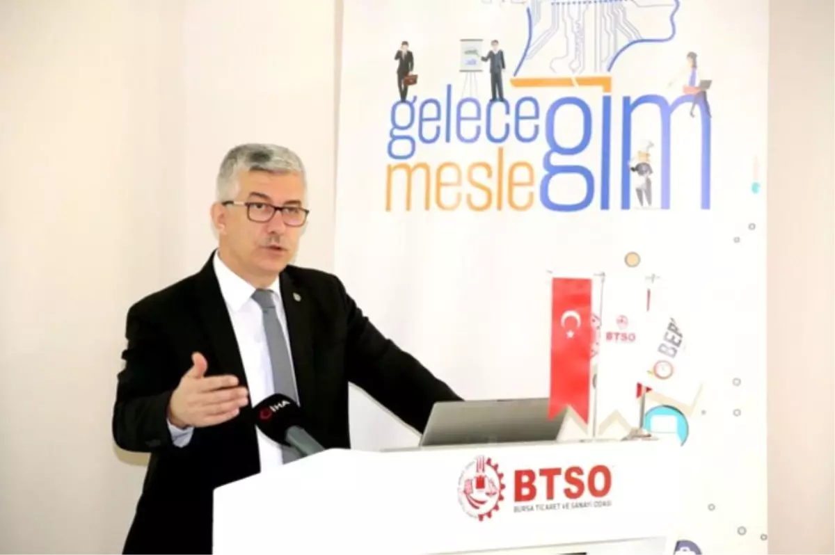 Öğrenciler kendi giyecekleri giysileri kendileri tasarlayacak