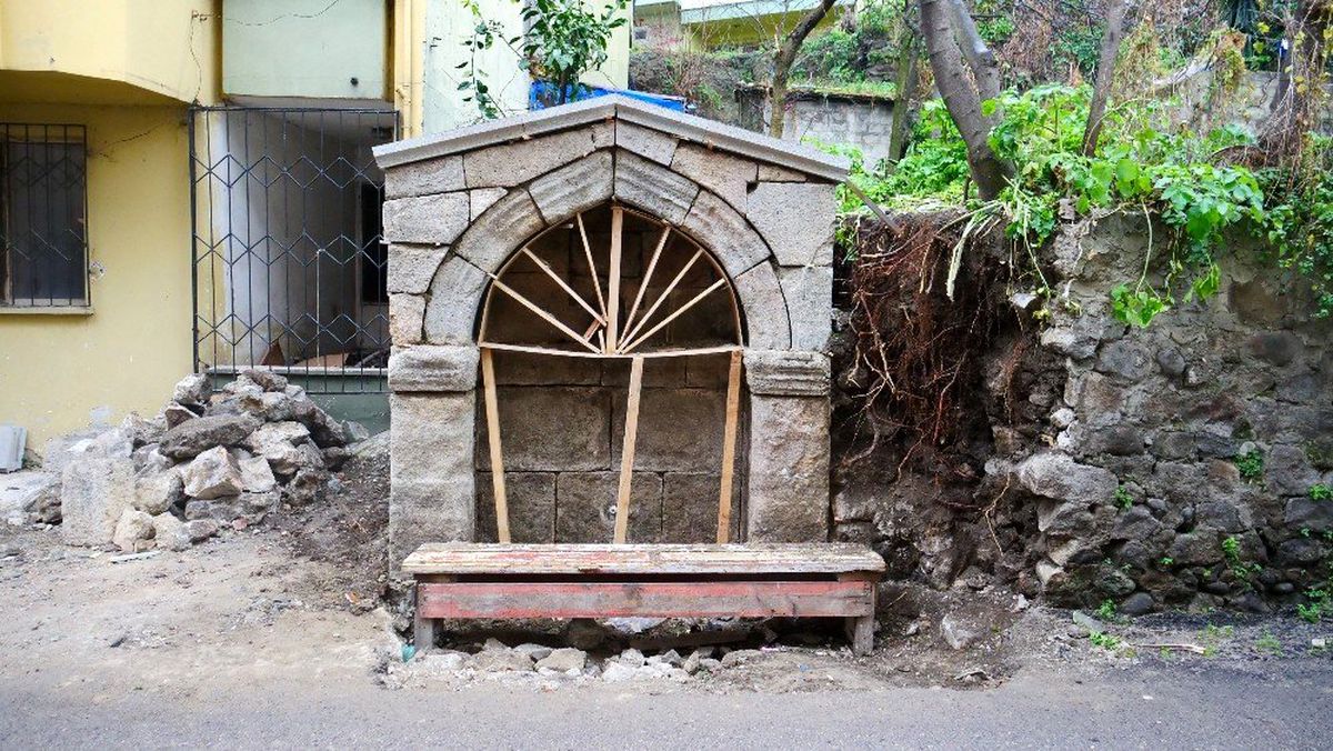 Ortahisar tarihi çeşmeleri restore ediyor