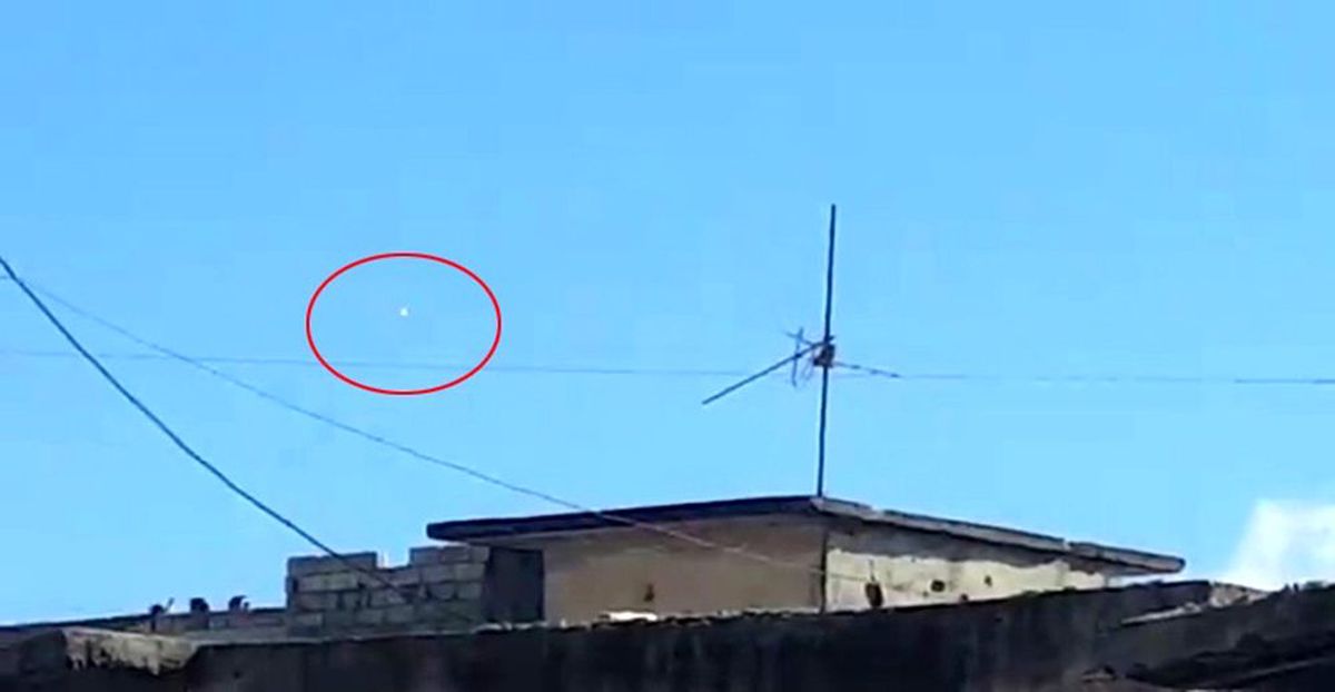 Rejime ait bir L-39 savaş uçağı düşürüldü
