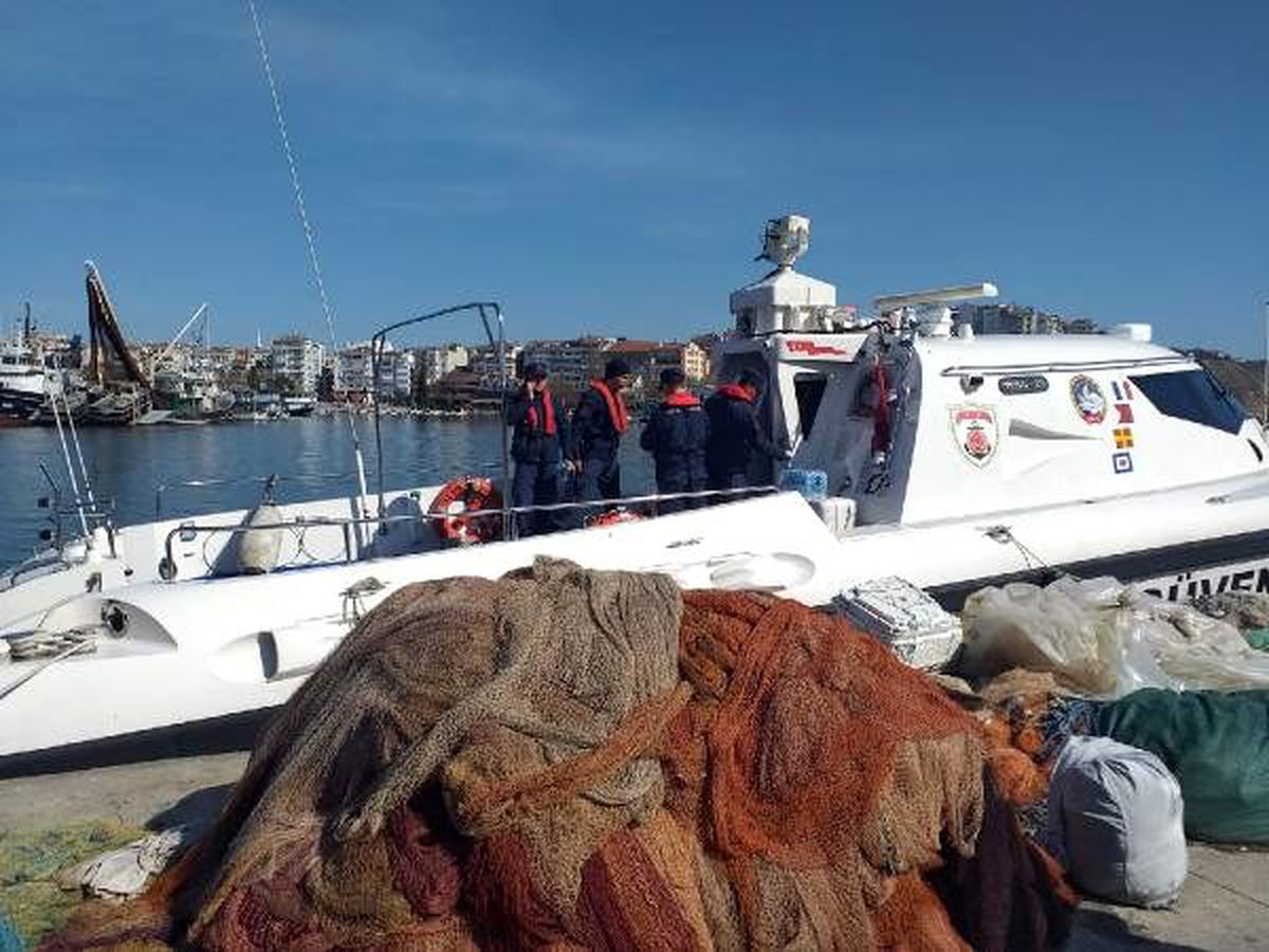 Silivri açıklarında yatta yangın : 2 ölü (2)