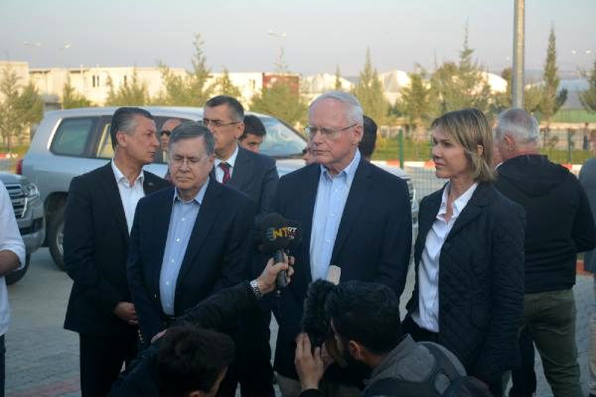 Trump\'ın Suriye Özel Temsilcisi Jeffrey ile ABD\'nin BM Daimi Temsilcisi Craft Hatay\'da (3)