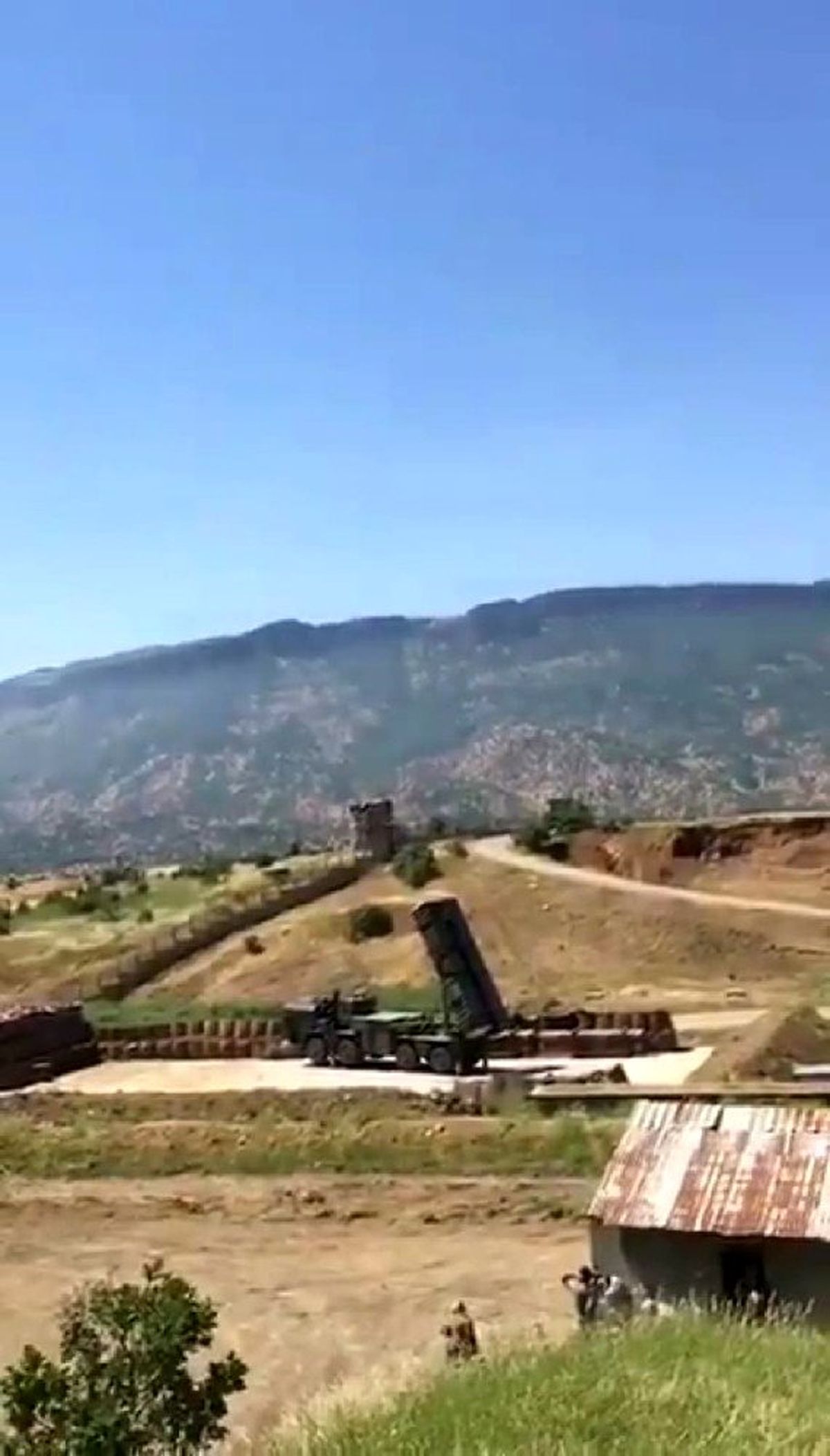 TSK yerli ve milli silahları ile Esad rejimine korku salıyor