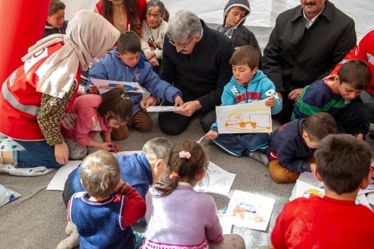 Vali Bilmez: Deprem bölgesindeki konutlar hibe olmayacak