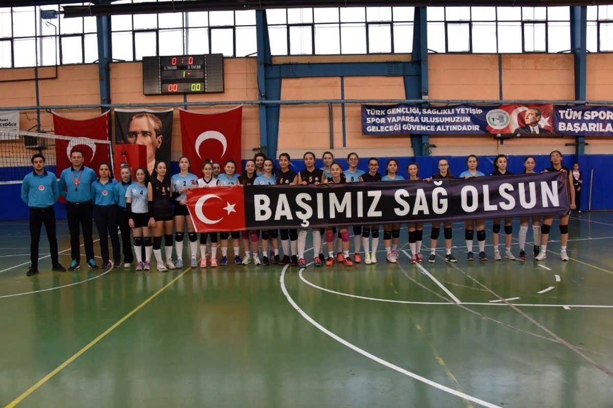 Voleybol takımından duyarlı davranış