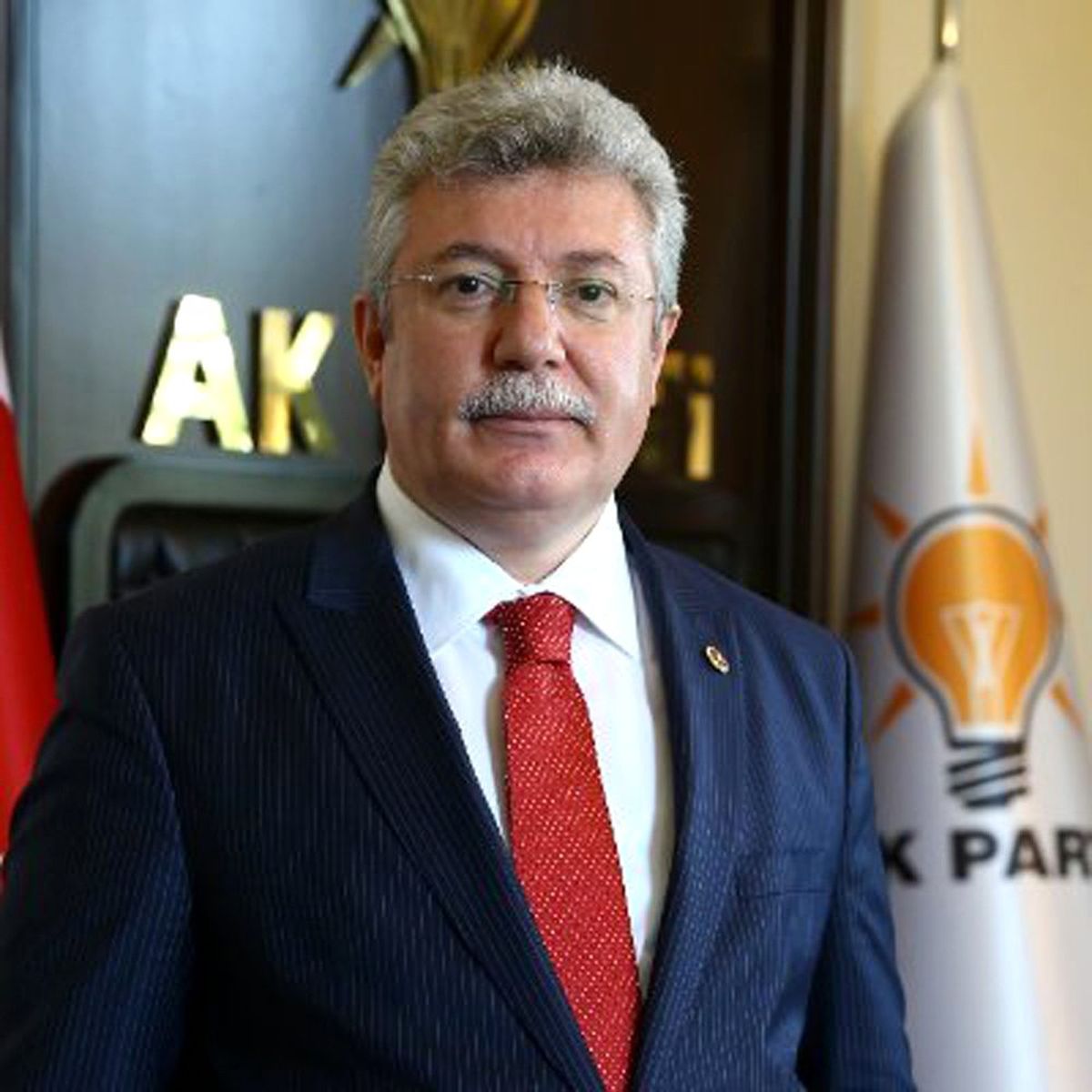 Akbaşoğlu\'ndan Özkoç\'a sert tepki