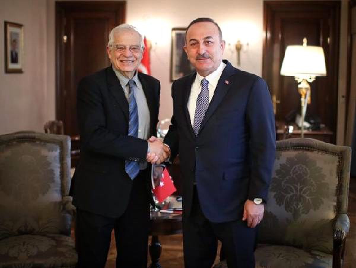 Bakan Çavuşoğlu, AB Yüksek Temsilcisi Borrell\'i kabul etti (2)