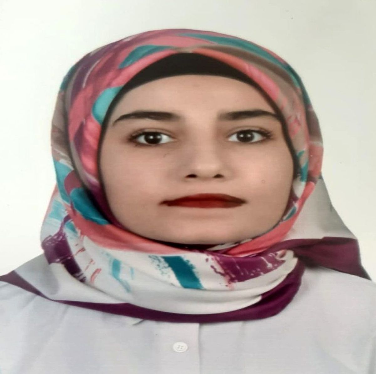"Beni tek bırakmayın korkuyorum" diyen kız ortadan kayboldu