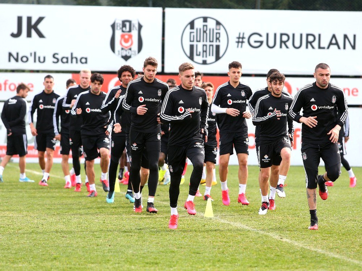 Beşiktaş\'ta, Ankaragücü mesaisi sürüyor