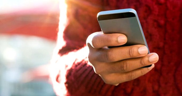 Cep telefonlarına yüzde 1'lik ek vergi geldi, System.String[]