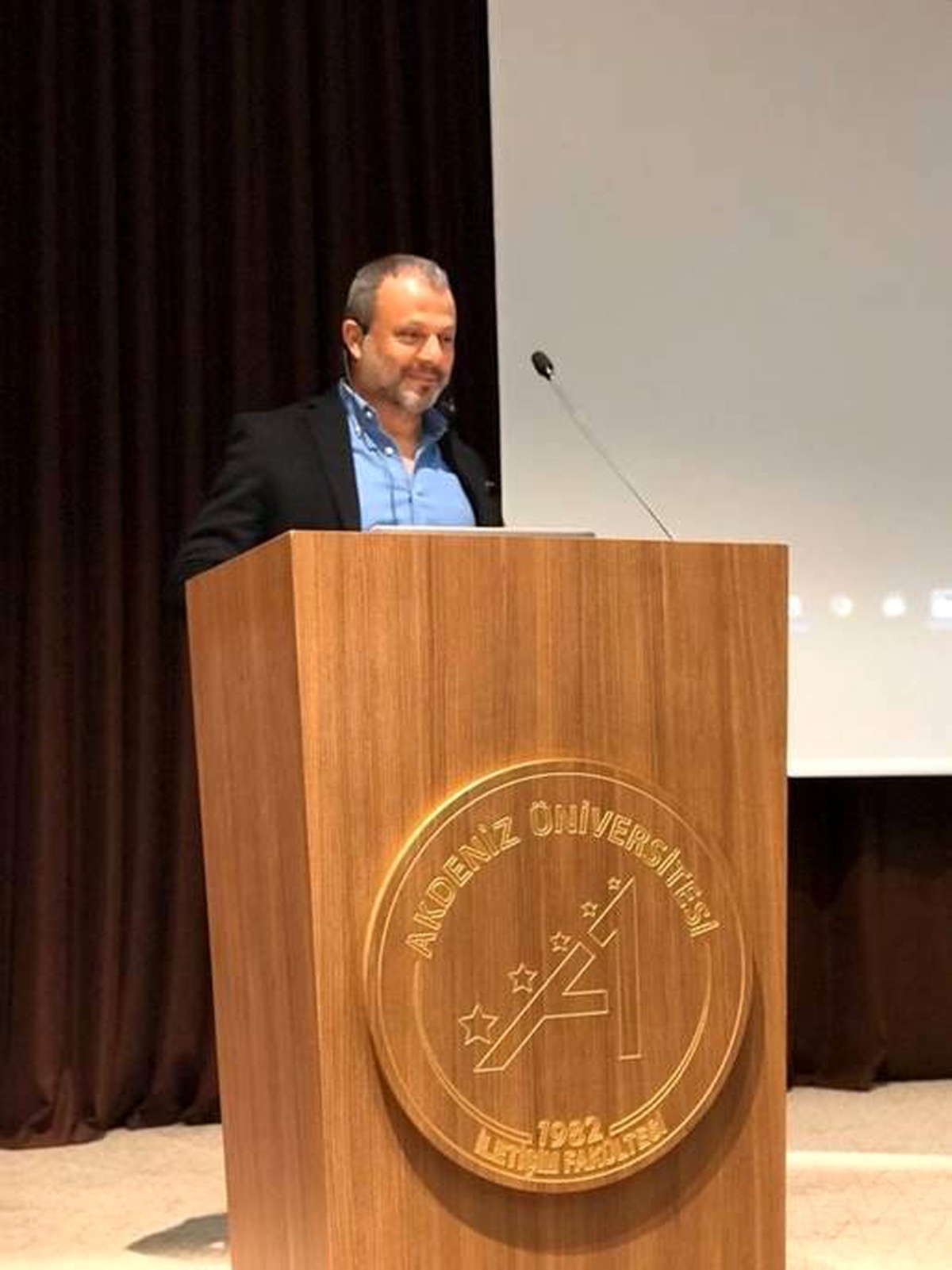 İletişim fakültesinde girişimcilik günleri