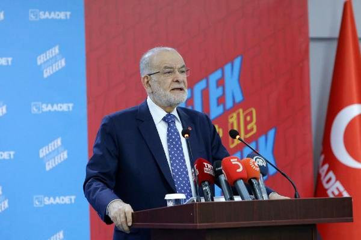 Karamollaoğlu: Türkiye\'nin yaşadığı en ciddi sorunlardan birisi mülteci meselesi