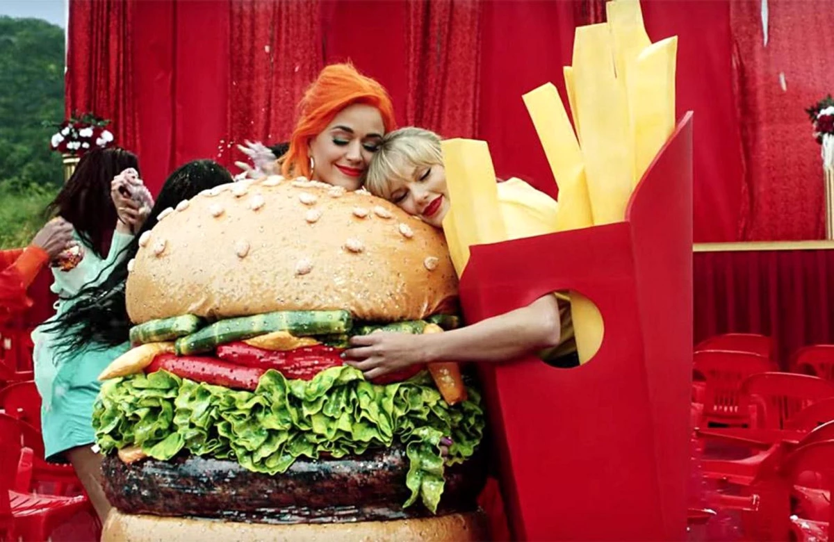 Katy Perry ve Taylor Swift biraz mesafeli!